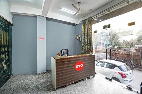 Hotel O New Signature near Iskcon Temple – Noida, DC