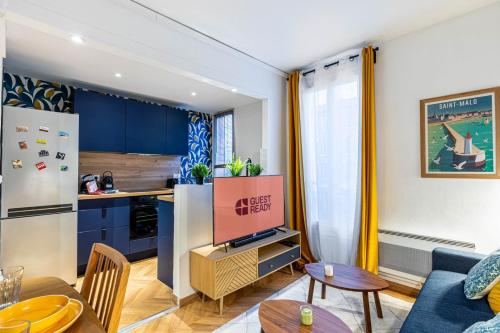 GuestReady - Colourful flat for 4 - 30m from Paris in Росні-су-Буа