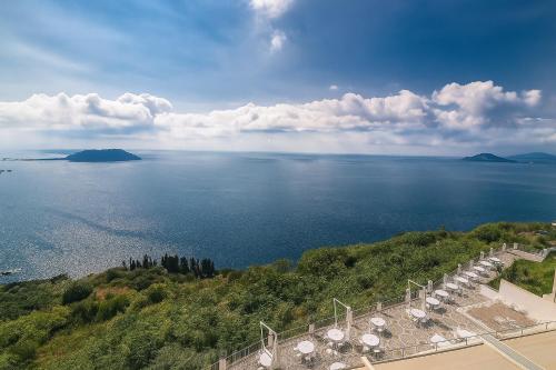 Hotiday Pozzuoli – Pozzuoli, NA