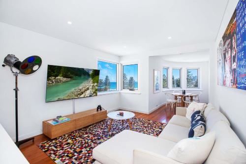 Beachside 2bed Escape - Beach Views - image 10