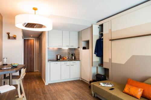 Aparthotel Adagio Edinburgh Royal Mile - image 9