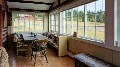 酒店外观, Historic Cabin From 1906 In Sjusjøen in 斯幽斯耶恩