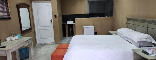 Metsing at Harties Room Type - Double Room with Lake View