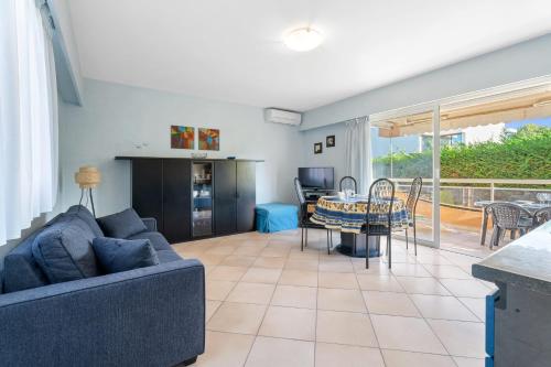 Appartement elegant a Antibes - Welkeys in Saramartel