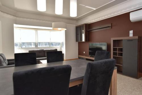 2 Bedroom Central & Spacious with Sea Views, Msida (zdjęcie 5)