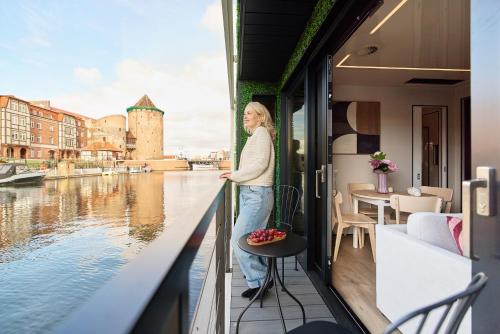 Domy Na Wodzie - La Mare Motlava Houseboats by Downtown Apartments 3