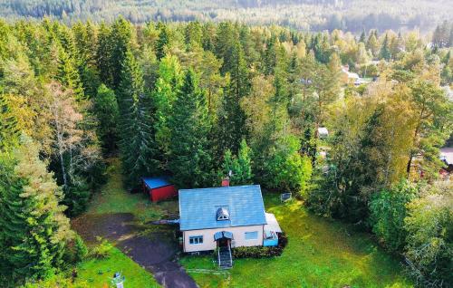 3 Bedroom Cozy Home In Lesjöfors