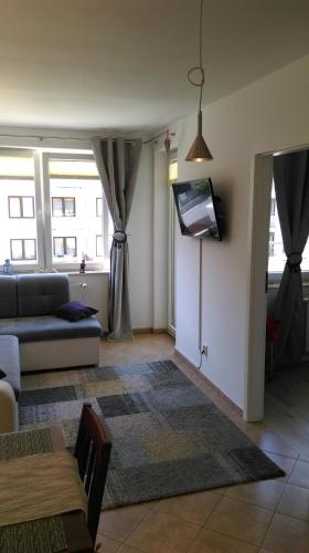 Apartment image 6