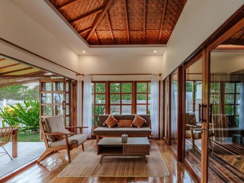 Reconnect - Private Island Resort & Dive Center - Togean Islands in Ampana