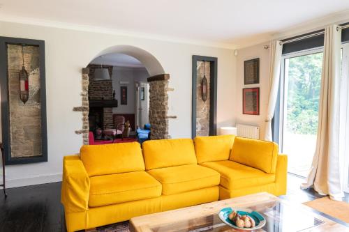 Strathendrick House Magnificent property with Garden