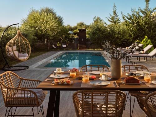 Solis Ortus Villa, a Sublime Sanctuary with Pool, By ThinkVilla 5