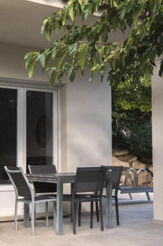 Iekārtas, Villa de charme Jo Poggi - Domaine Romella - Piscine - Proche St-Florent in Poggio-d'Oletta