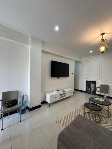 Ewaka Holiday Suites Bukoto — other in Bukoto Crescent, Kampala Uganda,