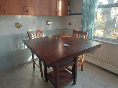 Grove 3- King Bed with Private Bathroom in Irvington (NJ)