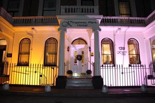 KingswayPark Hotel at Park Avenue, London