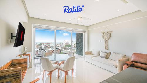 4A Torre KU 2BR Sofa Amazing OceanViews Balcony