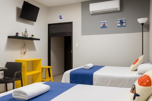 Hospedaje Aldana - Habitación ACUA zona centro in Tuxpan de Rodríguez Cano, Mexico