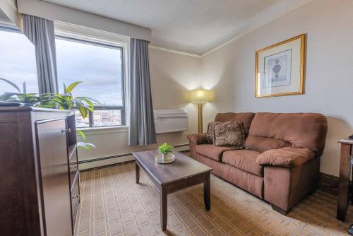 The Prince Arthur Hotel Room Type - Junior Suite