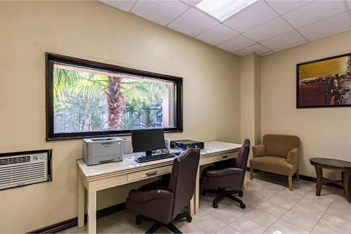 Eco-Inn Suites Baytown in Baytown, USA