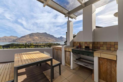 Annas Haus - Iconic Views with Great Outdoor Living - image 6