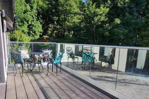 3 Bed House - Sea Views Balcony Parking Pets in Innellan