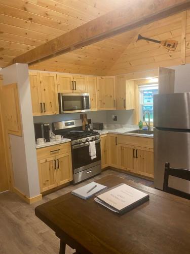 Split-Brook Camp in 洛厄爾 (VT)