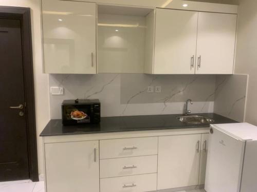 Best Apartment - image 2