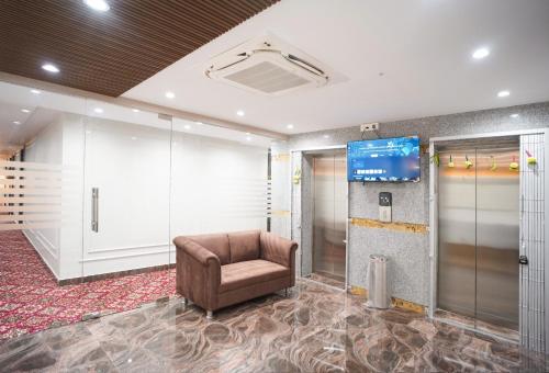 S.G.International in Kolkata