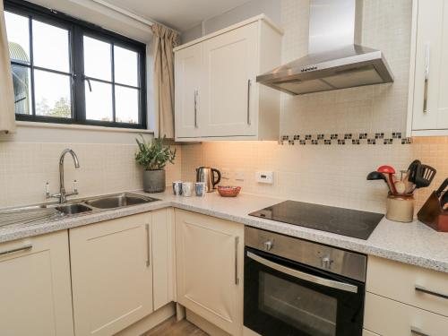 Keepers Cottage - image 10
