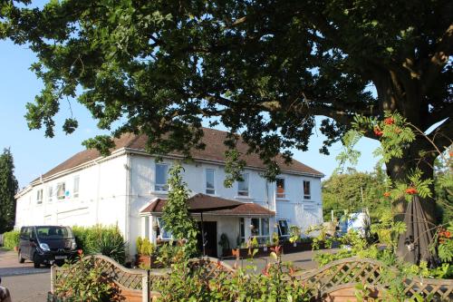 The Gatwick White House Hotel - Horley