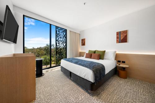 room detail thumbnail 2