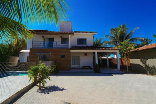 Comfort and Leisure in Alto do Mundaí Porto Seguro - image 4