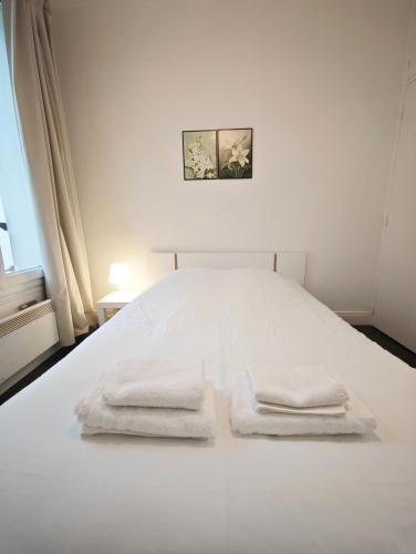 Beaugrenelle 1-Min Walk Elegant 2P Apart 4 sleeper, Paris