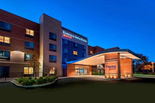 Fairfield Inn & Suites by Marriott Syracuse Carrier Circle in East Syracuse, USA