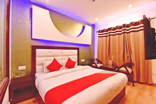 Hotel O Whispering River – Manali, PA