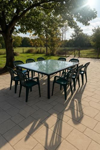 Les Petites Écuries gîte à louer Clefs