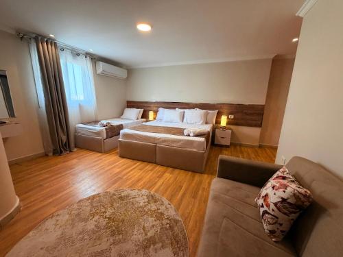 Eco green pyramids hotel - image 4