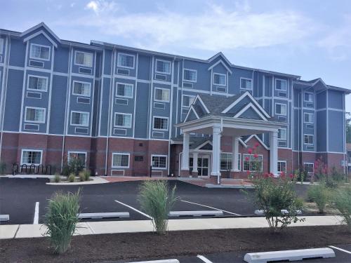 Entrance, Microtel Inn & Suites by Wyndham Ocean City in Ocean City (MD)