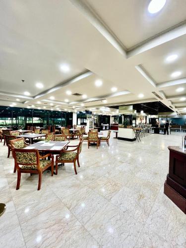 Restaurant, Horison Ultima Bandung in Buahbatu