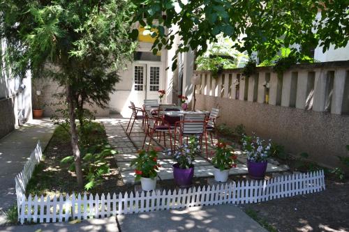 ทัศนียภาพภายนอกโรงแรม, Get Inn Skopje Hostel in สโกเปีย