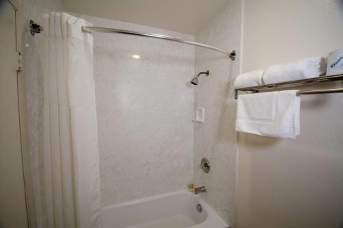 Super 8 by Wyndham Las Vegas North Strip/Fremont St. Area, Las Vegas (zdjęcie 6)