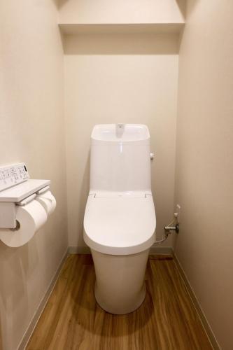 8 Minutes to Shinjuku, Quiet Residence