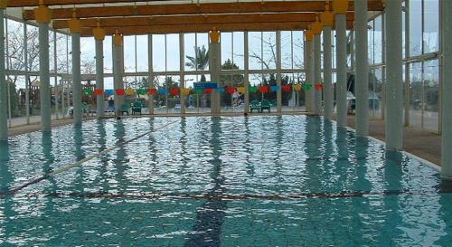 Pool, Alma in Caesarea