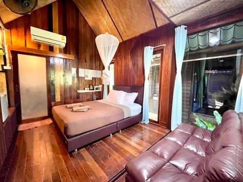 Bayview Sunset Resort in Ko Lipe