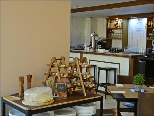 Їжа та напої, Hotel Equo Aranjuez in Аранхуес