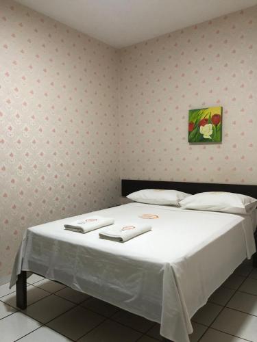 1 double bed