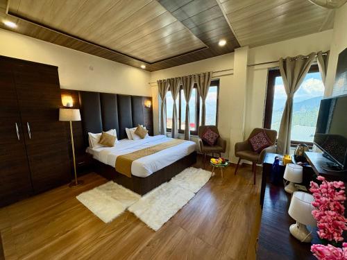 Hotel Mini Switzerland in Dalhousie