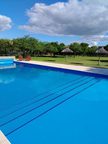 Swimming pool, Cabanas del Vinedo in La Paz