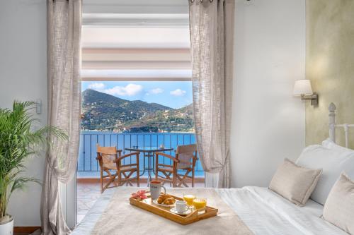 Niovi Seaview Apartments - Κορασίδα
