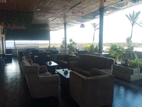 מסעדה, De Bay Lux Hotel & Suites in לקי